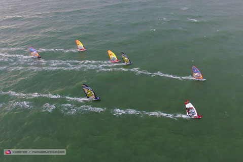 sy15_sl_racing_from_above.jpg